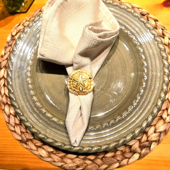 Sand Dollar Napkin Rings, Gold, Set of 4 - Picture 2 of 8